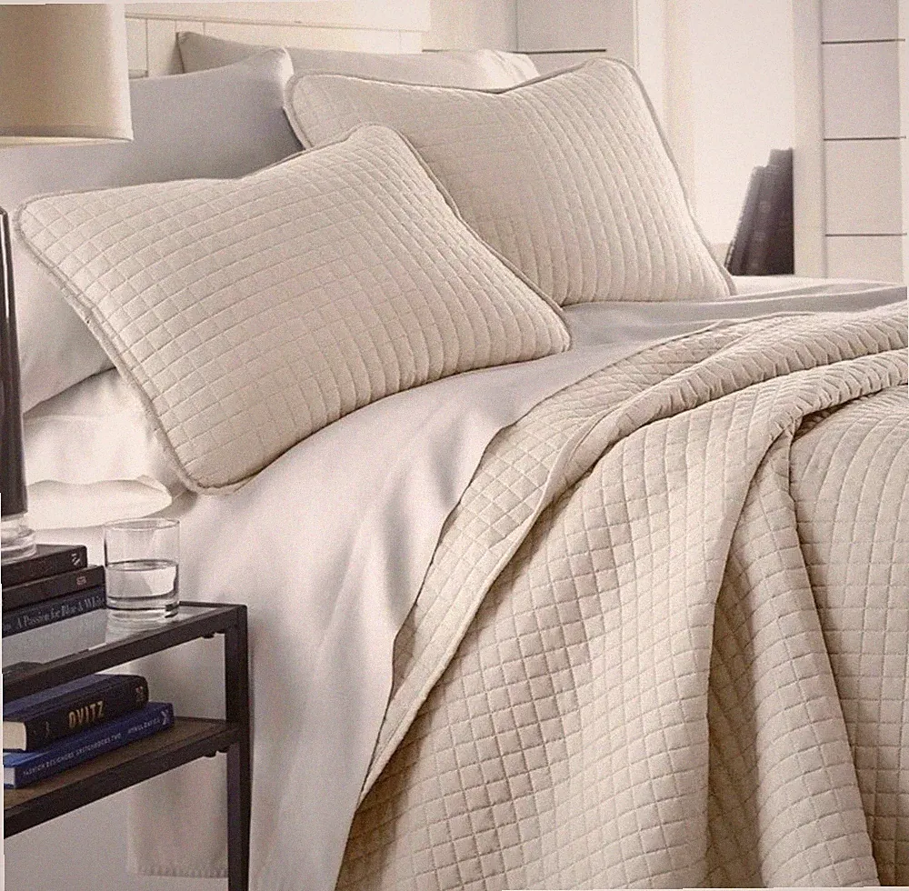 Southshore Fine Living 3pc King Quilt Bedding Microfiber Set Bone Color (Box5)