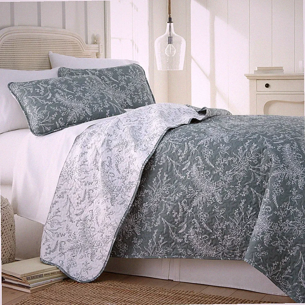 Southshore Fine Living, Inc. Reversible Oversized Quilt Bedding Set, Printed Flo